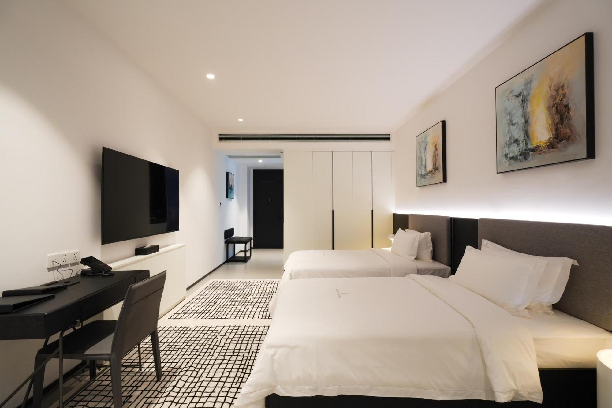 One Riviera Hotel And Residences Ban Souanmone Buitenkant foto