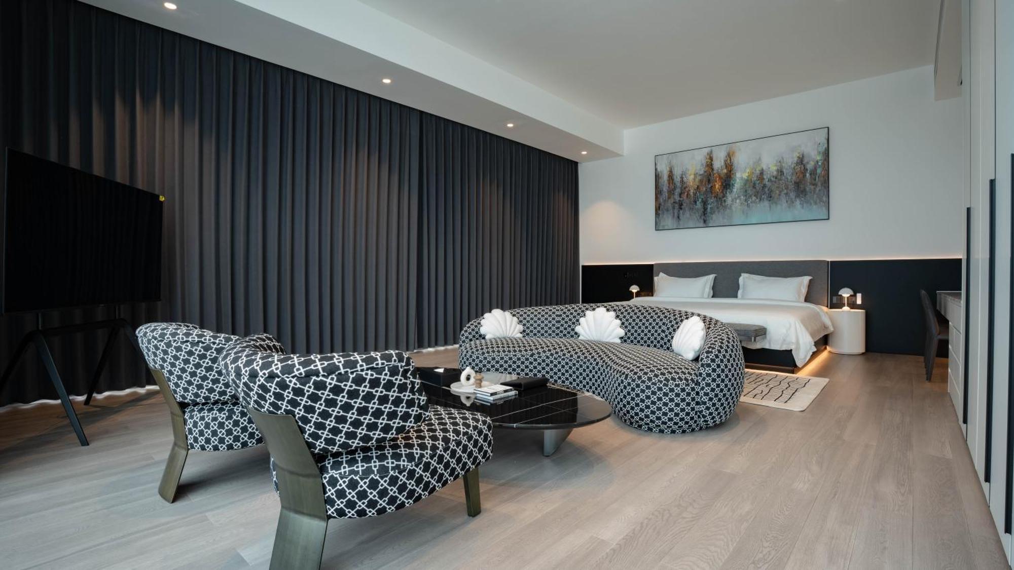 One Riviera Hotel And Residences Ban Souanmone Buitenkant foto