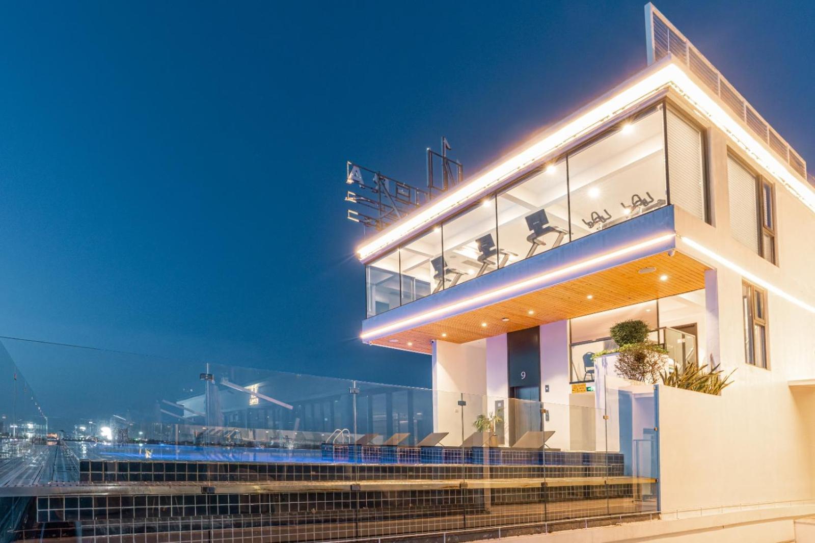 One Riviera Hotel And Residences Ban Souanmone Buitenkant foto